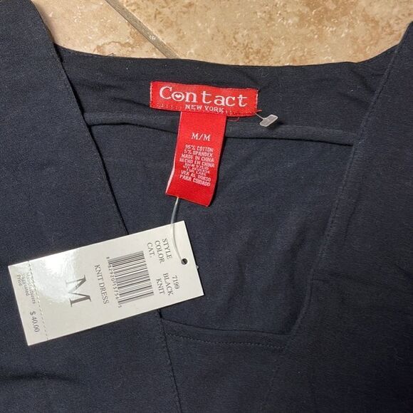 Black dress   - Picture 4 of 4